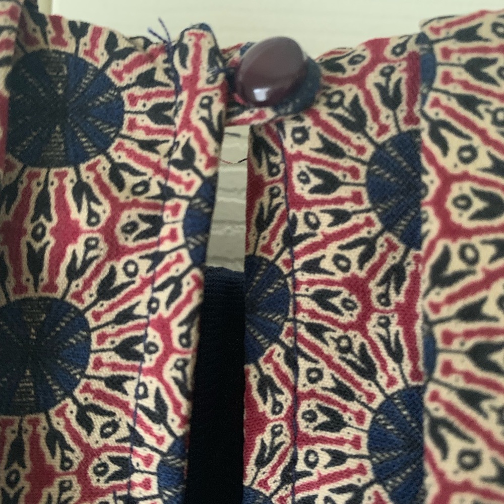 Patterned Dress - Picture 3 of 4